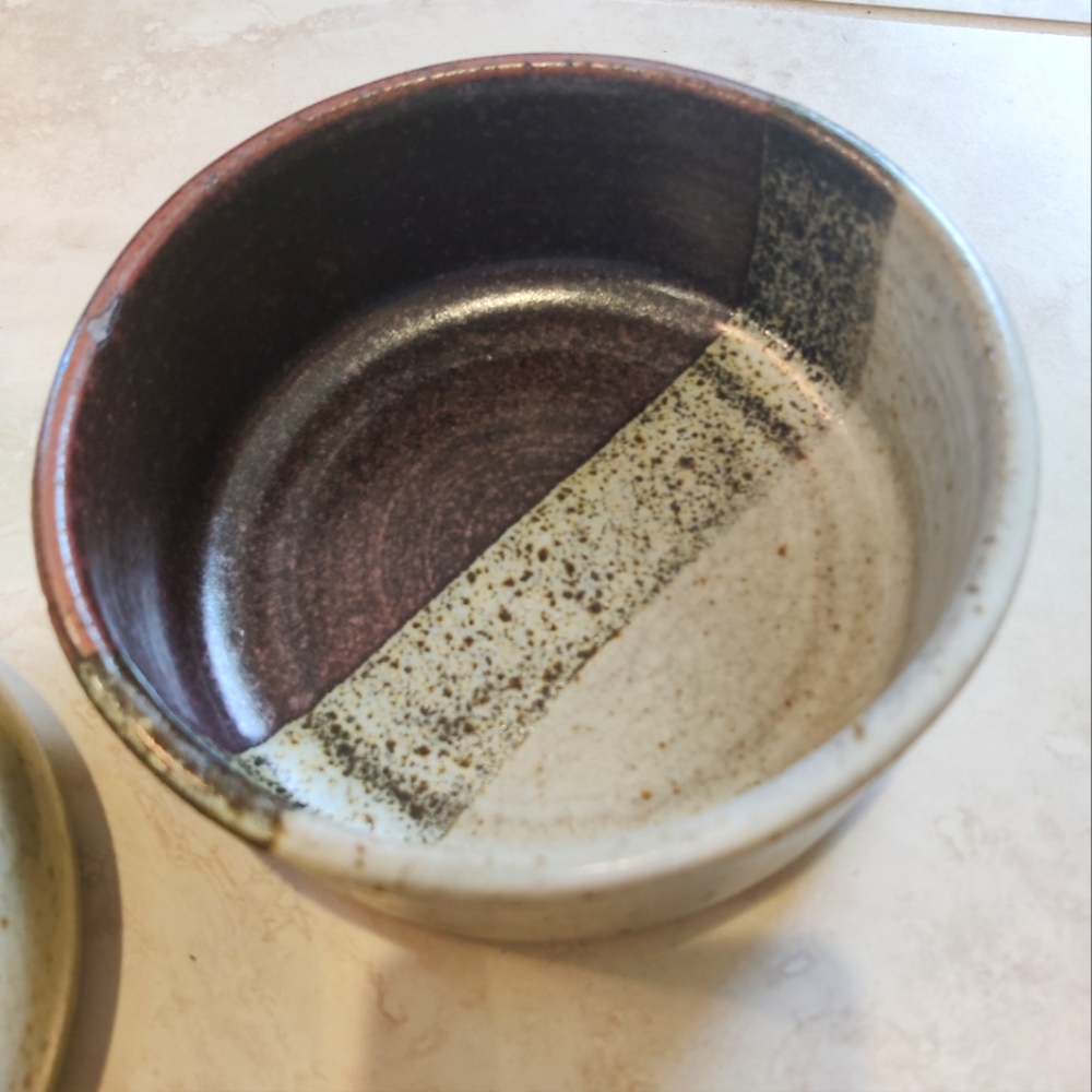 Handcrafted Ceramic Bowls - Picture 4 of 6